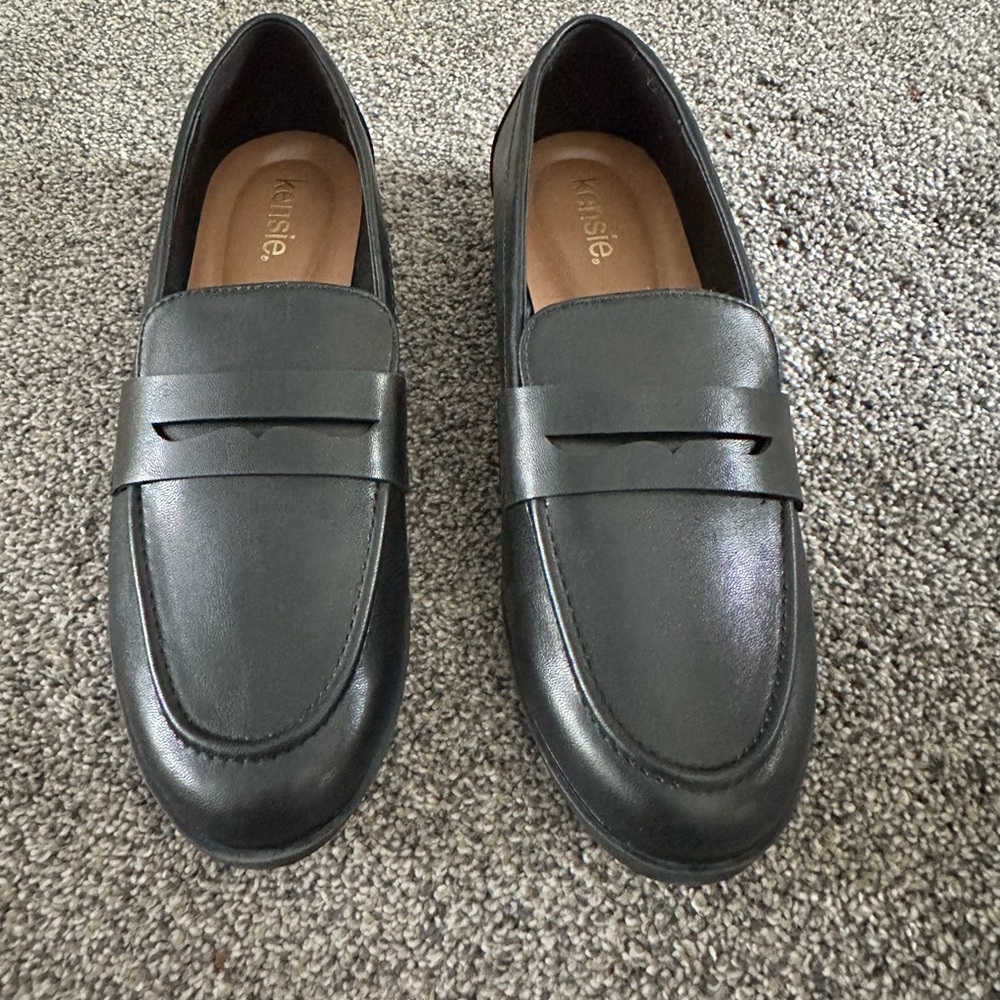 Kensie Gitty Black Ladies Penny Loafers Black Slip-on - Size 10 - New